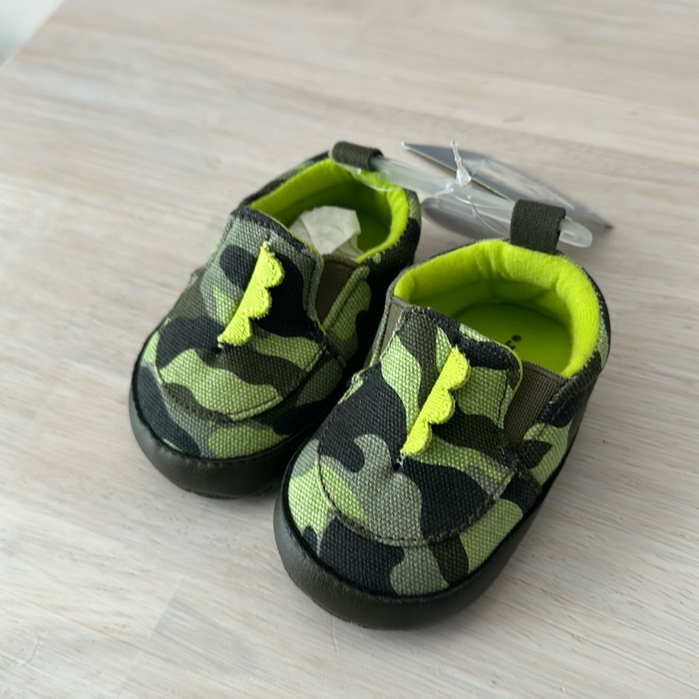 Gerber Baby Newborn Booties/Shoes 0-3 months